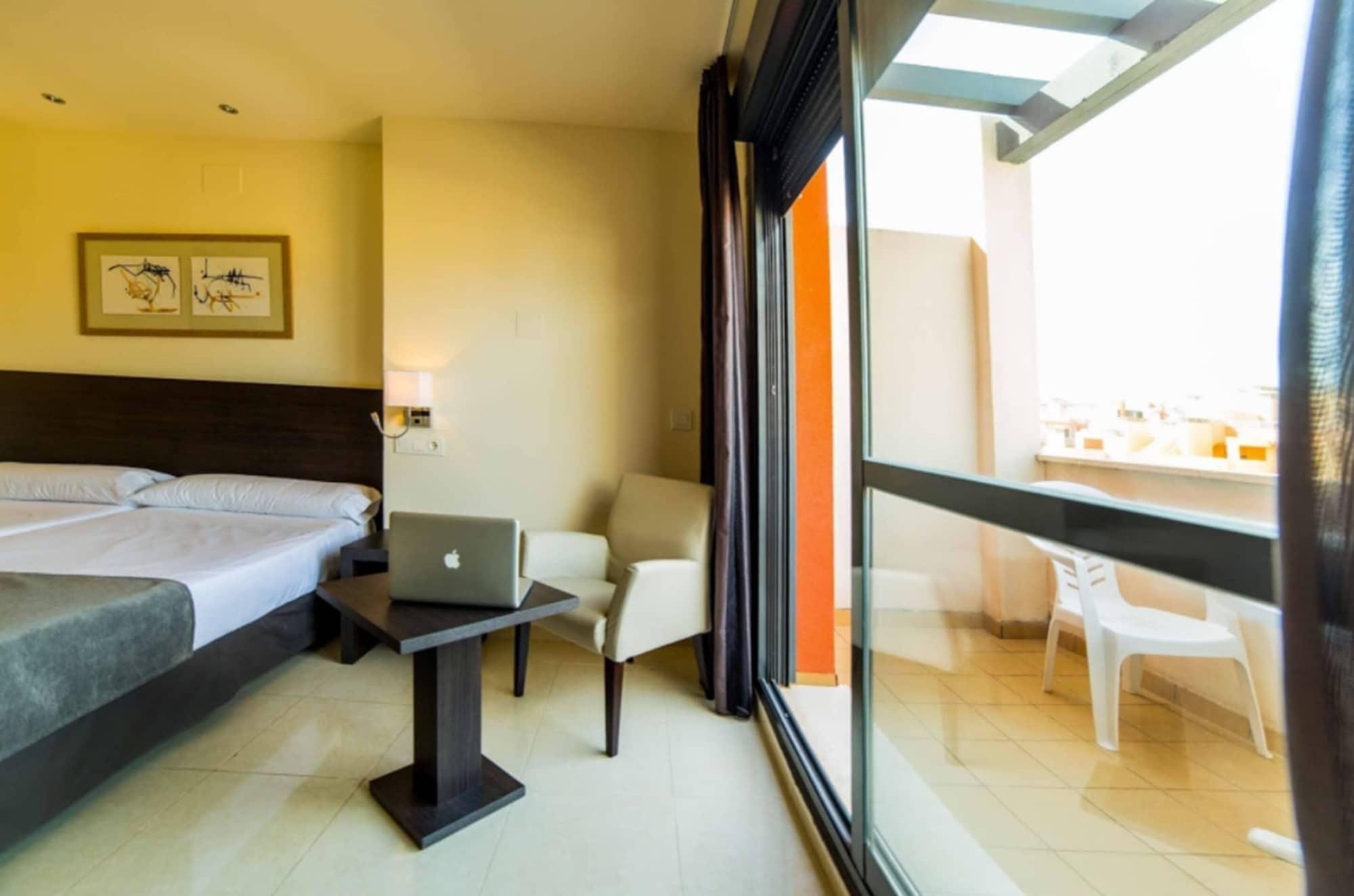Hotel Adaria Вера Екстериор снимка