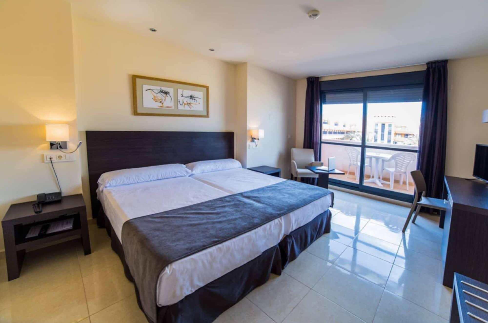 Hotel Adaria Вера Екстериор снимка