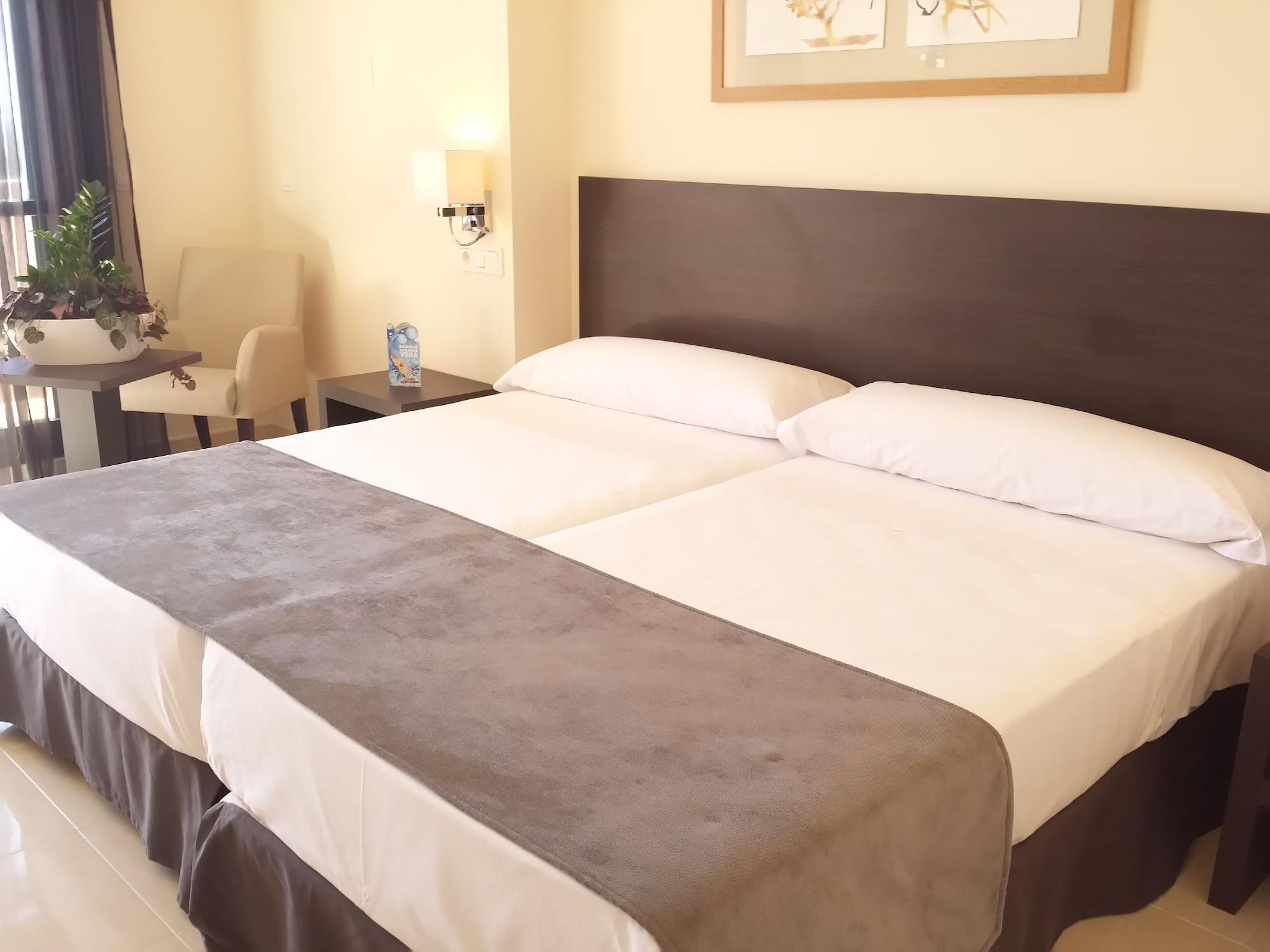 Hotel Adaria Вера Екстериор снимка