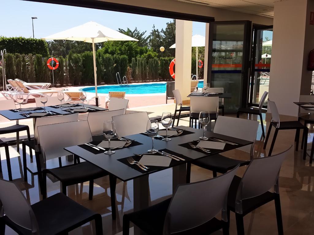 Hotel Adaria Вера Екстериор снимка