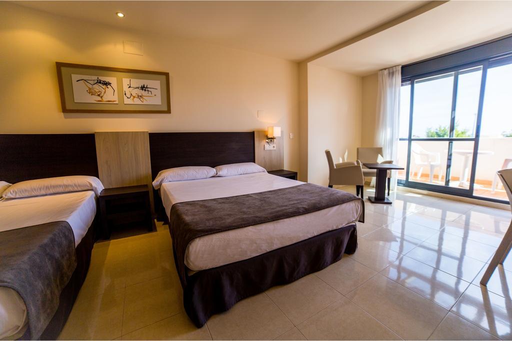 Hotel Adaria Вера Екстериор снимка