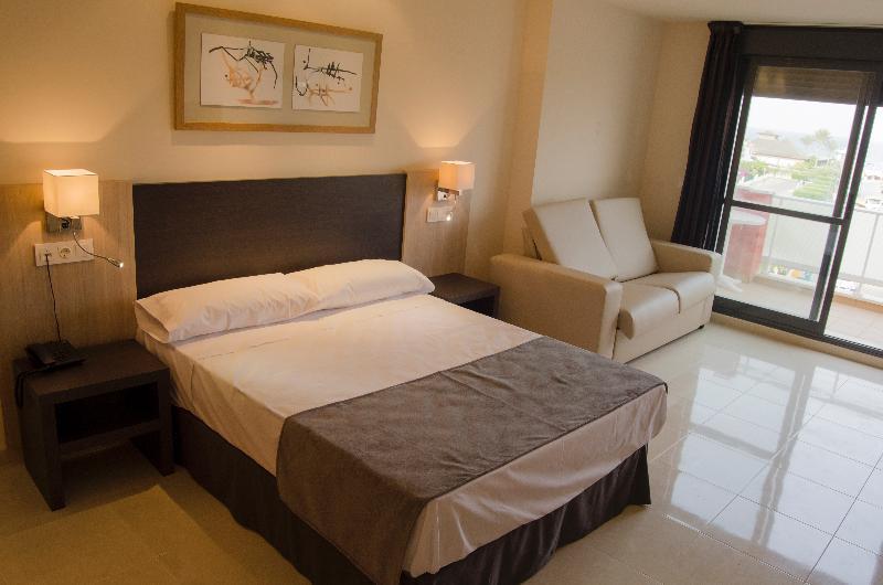 Hotel Adaria Вера Екстериор снимка